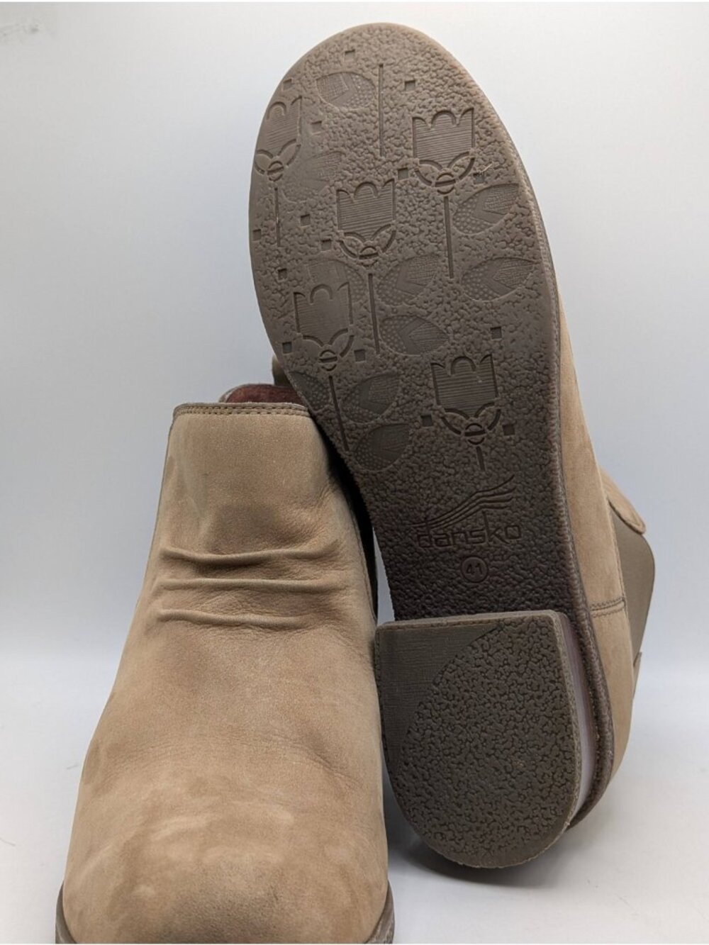 Dansko Bea Ankle Boots Booties Women’s Size 41 US 10 Tan Beige Nubuck Leather - Picture 6 of 8